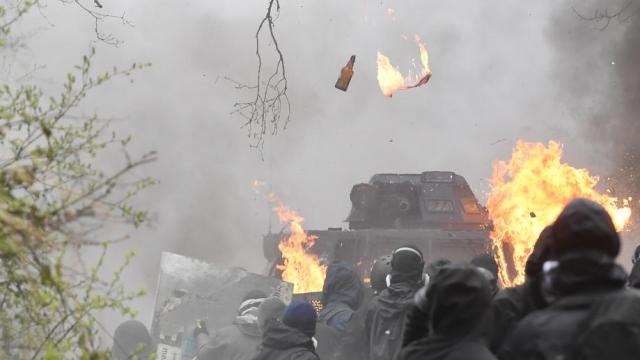 Zad, la resistenza continua e va all’attacco