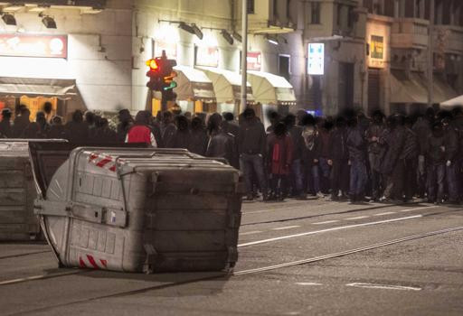 Torino: Sindaca Appendino, Esposito e Salvini a braccetto